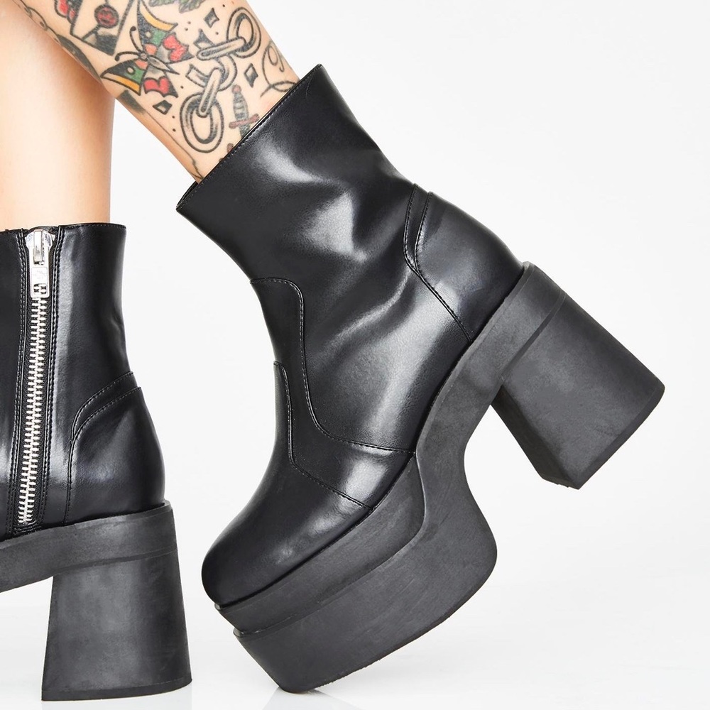ISO!!! KLUB KIDD PLATFORM BOOTS 🖤🙏🏻✨ - Picture 3 of 4